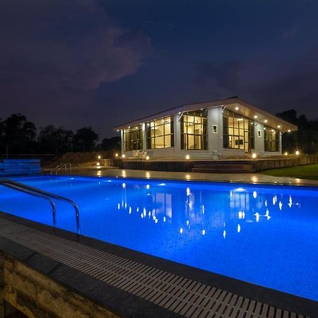 Hillrock Resort & Villas, Neral-Карджат Экстерьер фото