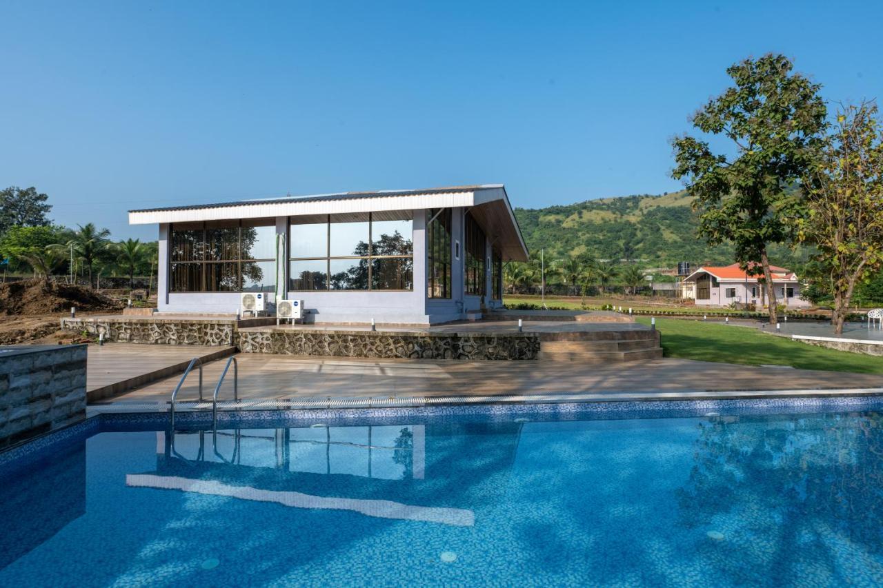 Hillrock Resort & Villas, Neral-Карджат Экстерьер фото