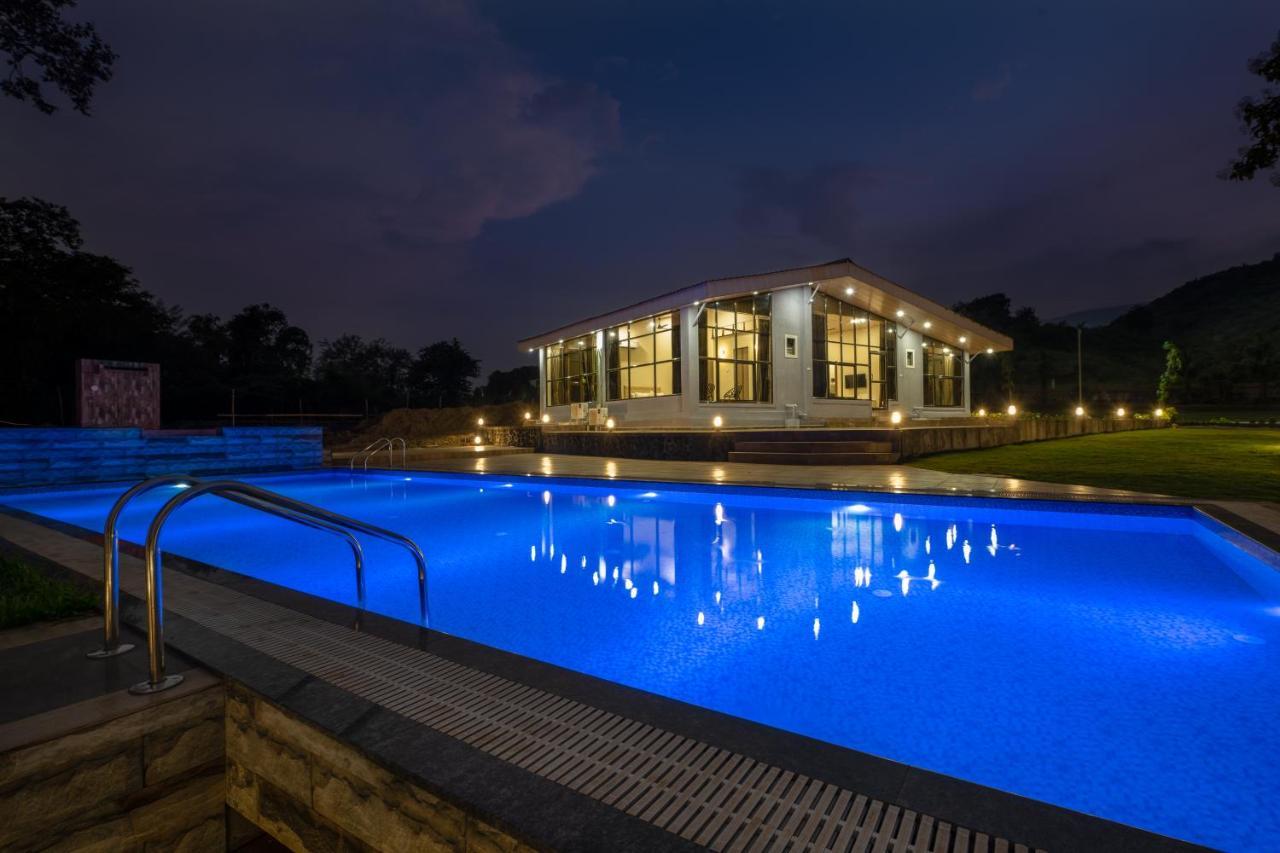 Hillrock Resort & Villas, Neral-Карджат Экстерьер фото