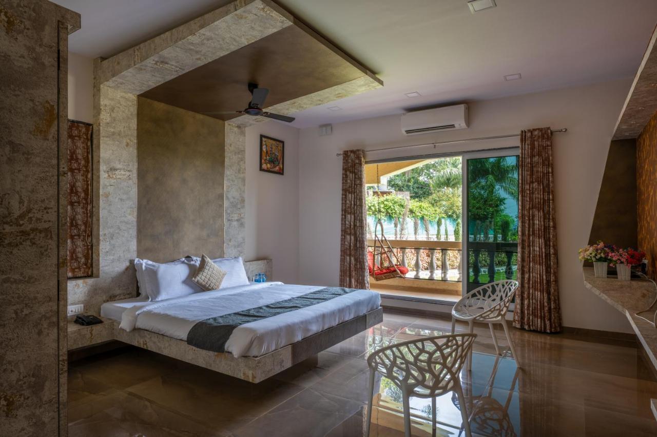 Hillrock Resort & Villas, Neral-Карджат Экстерьер фото