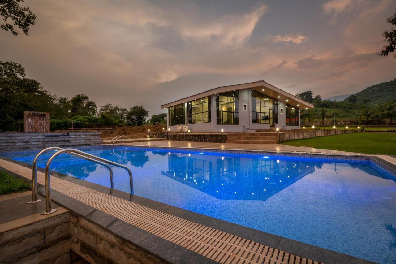 Hillrock Resort & Villas, Neral-Карджат Экстерьер фото
