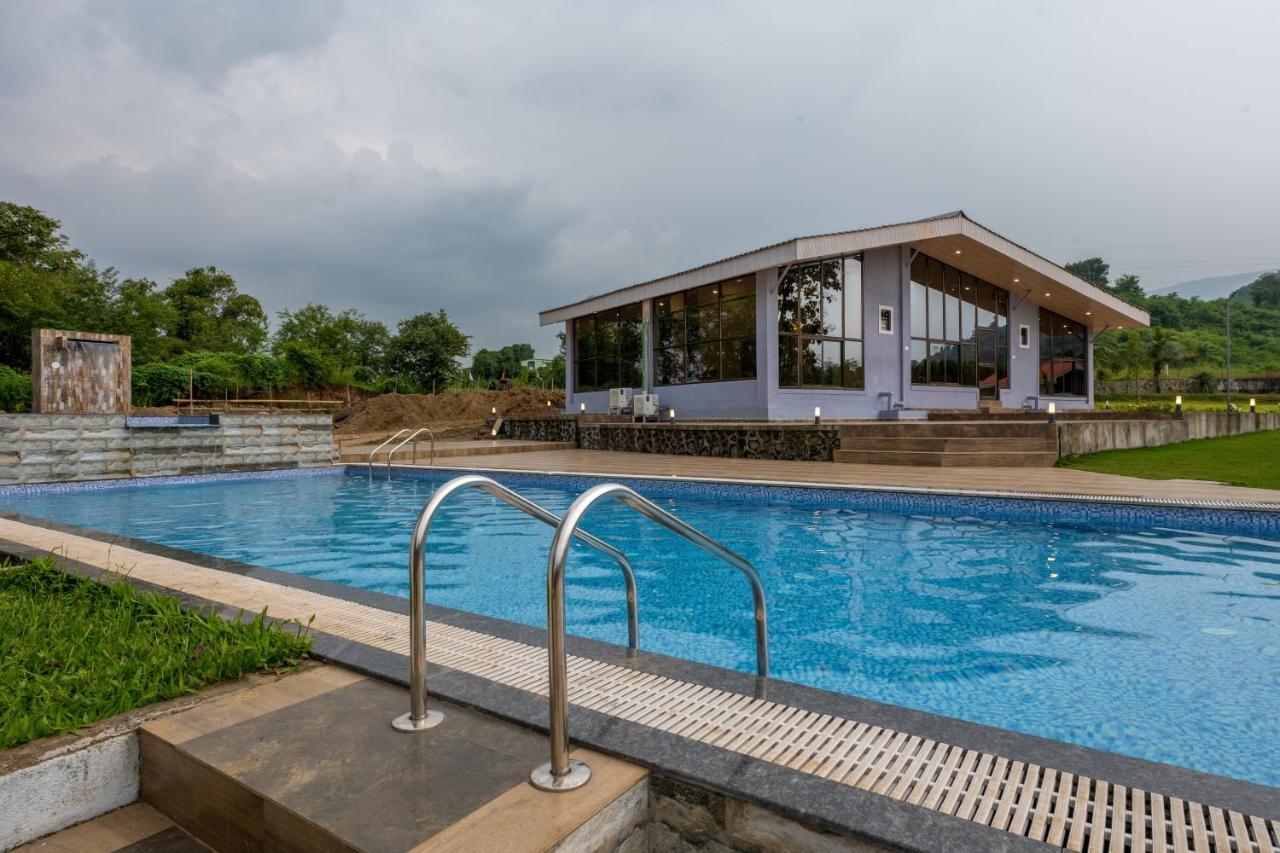 Hillrock Resort & Villas, Neral-Карджат Экстерьер фото