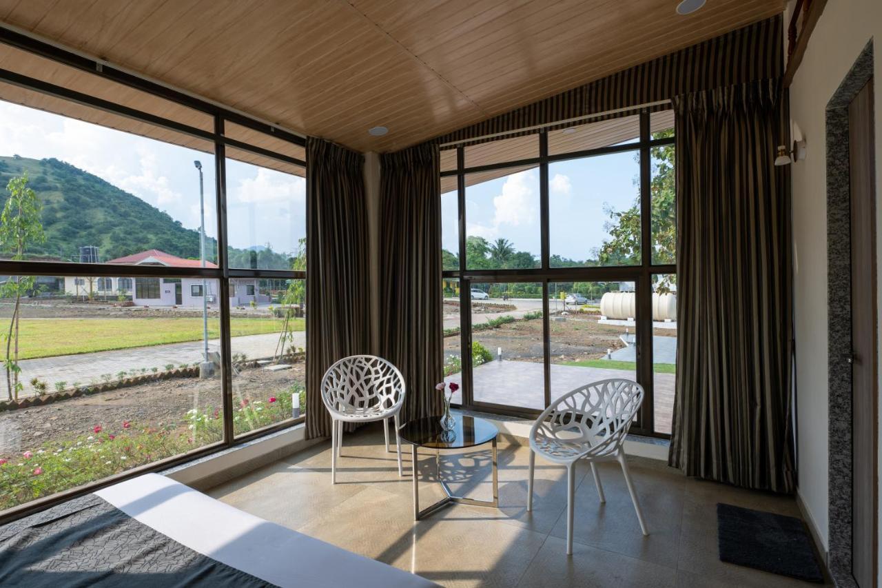 Hillrock Resort & Villas, Neral-Карджат Экстерьер фото