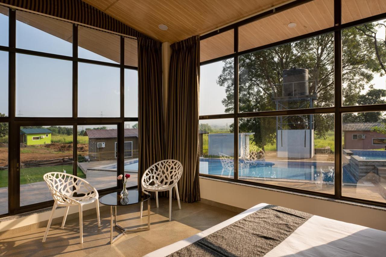 Hillrock Resort & Villas, Neral-Карджат Экстерьер фото