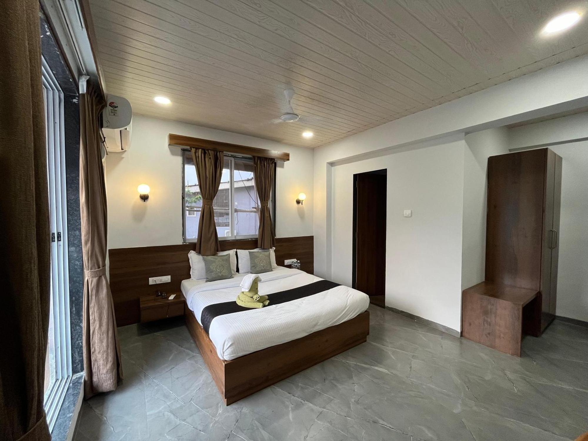 Hillrock Resort & Villas, Neral-Карджат Экстерьер фото